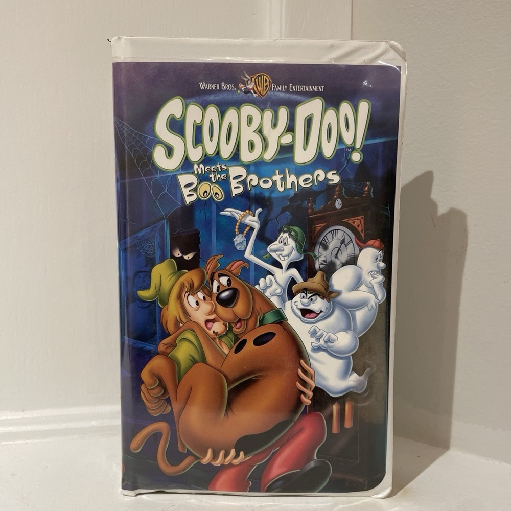 SCOOBY-DOO Meets the Boo Brothers VHS Warner Family Clamshell